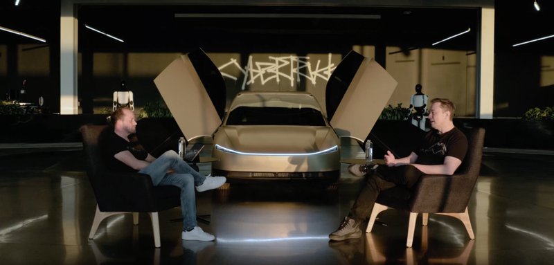  马斯克又画饼：特斯拉20年内将在月球建厂，机器人10年内让工作成为“可选项” 新闻