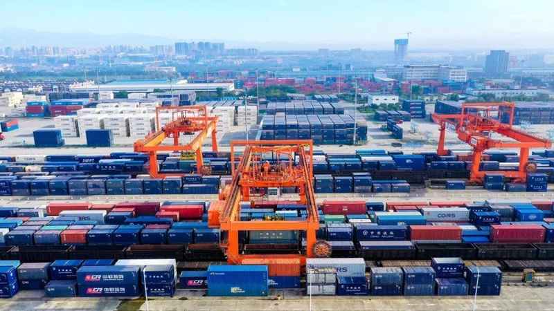  中美博弈升级体系竞争，中国经济需筑牢内需根基。 股票财经 中美博弈升级体系竞争，中国经济需筑牢内需根基。 股票财经