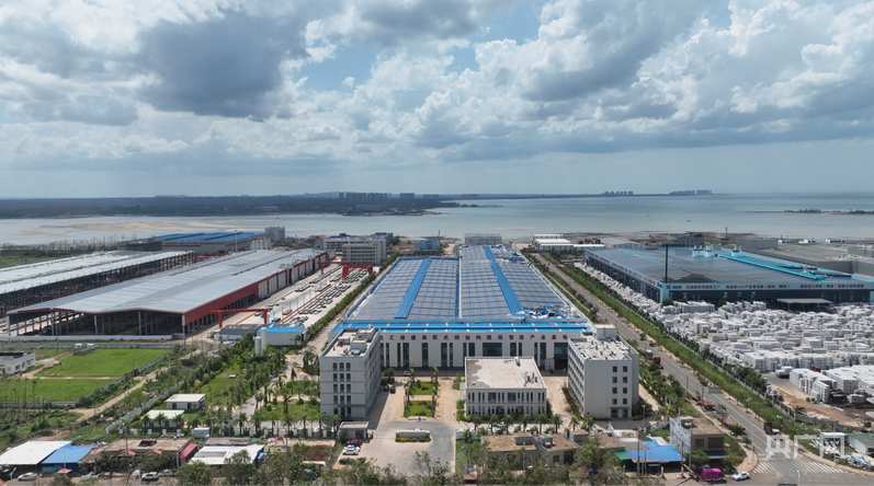  自贸港封关启新程，琼岛活力迸发；园区产业聚势能，开放大门越开越大。 新闻 自贸港封关启新程，琼岛活力迸发；园区产业聚势能，开放大门越开越大。 新闻