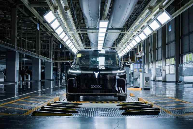  东风高端新能源品牌登陆港交所；岚图汽车以介绍上市模式完成敲钟，成为武汉首家新势力上市公司。 汽车科技