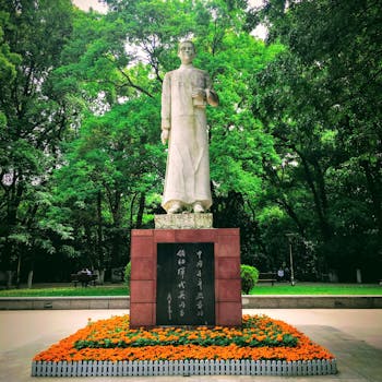 城市街角的神秘重启：解锁南昌青春经济背后的增长密码 新闻