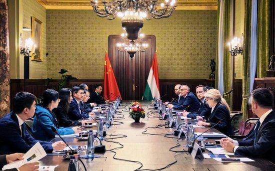  金融杠杆：赋能跨国项目的高效能路径 IT技术 金融杠杆：赋能跨国项目的高效能路径 IT技术