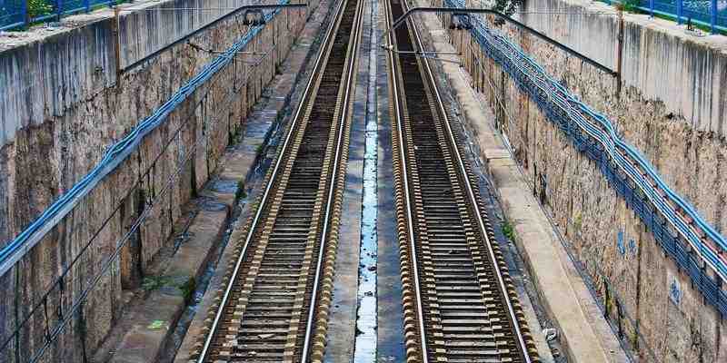  深度拆解：被遗忘的单手操作，揭示了射击游戏的本质真相 IT技术