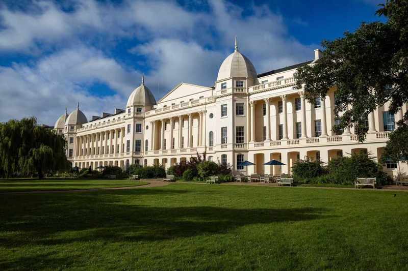  跨国药企重金布局：深度解析千亿资金背后的市场博弈与战略转型 新闻