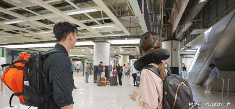  十年绯闻为何难成正果？深度解构职场与情感的边界模糊 娱乐新闻