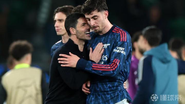  深渊凝视，欧冠之夜的沉默与爆发时刻 体育新闻