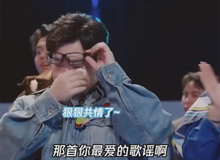 技术拆解《魔力歌先生》评审逻辑：为什么完美唱功反而成为扣分项？