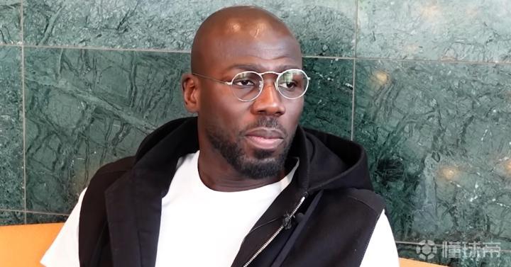 非洲杯决赛风波的技术复盘：库利巴利与布努的队友关系深层逻辑