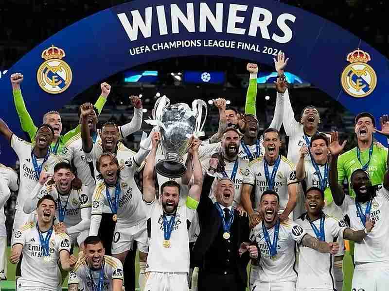  【战术深度】皇马五连杀拜仁的概率分析：数据不会骗人，概率学揭示最终结局 体育新闻