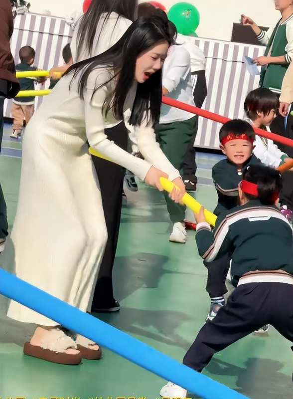  当妈妈想美美地出现在运动会，却被骂上热搜：我想替她说句公道话 情感心理