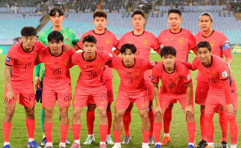  一句叮嘱背后的心酸：邵佳一和中国足球的“无力感” 体育新闻