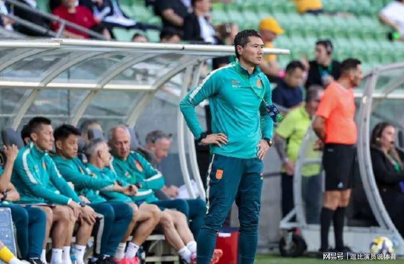  一句叮嘱背后的心酸：邵佳一和中国足球的“无力感” 体育新闻