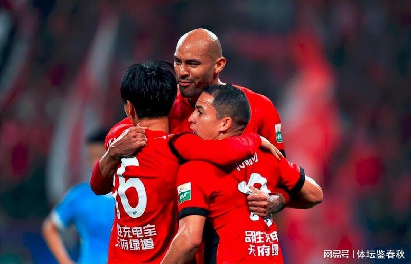  技术解码：王子铭战术价值与京蓉对决的攻守博弈 体育新闻