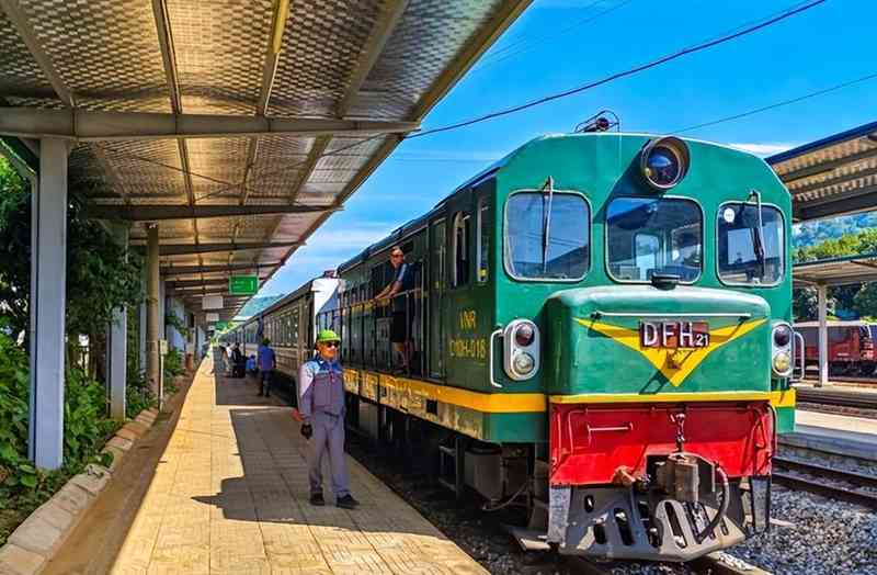  【深度长文】从米轨到标准轨：越南铁路百年困局与中国的破局密码 新闻