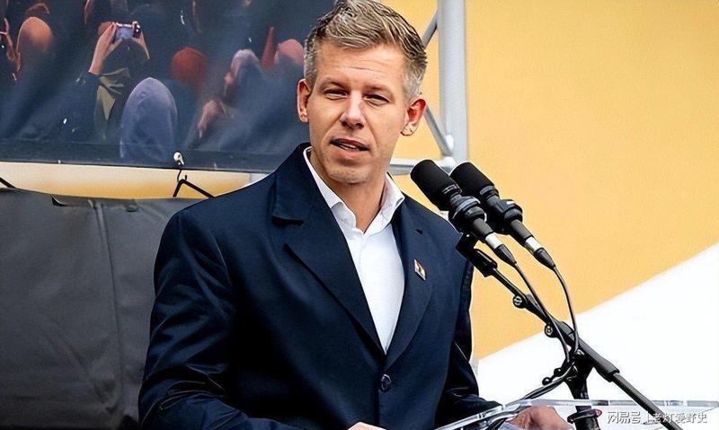  匈牙利政权更迭下的欧盟对俄制裁困局：结构、制度与利益的深层博弈 新闻