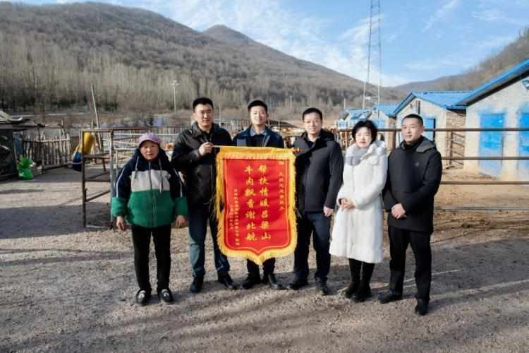  从实验室到黄土地：北航十年科技帮扶的技术底层逻辑 新闻