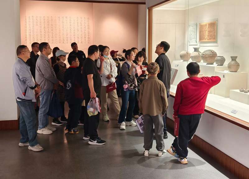  技术赋能红色教育：松江姜辉麟烈士定向寻访活动深度拆解 文化旅游